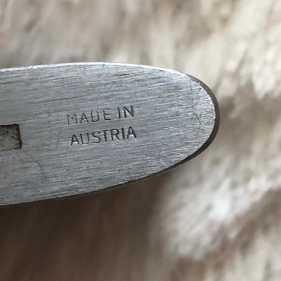 Vintage Bentley Marine Corps EGA Refillable - Picture 2 of 2